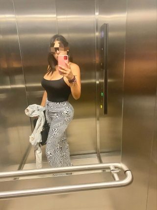 Instantánea Alyz Ghobrial de 25 años #10